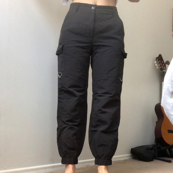*SOLD* Cargo Pants - Picture 1 of 6